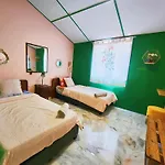 Ipoh Station 18, Depan Aeon Ada Rainforest Loft 11