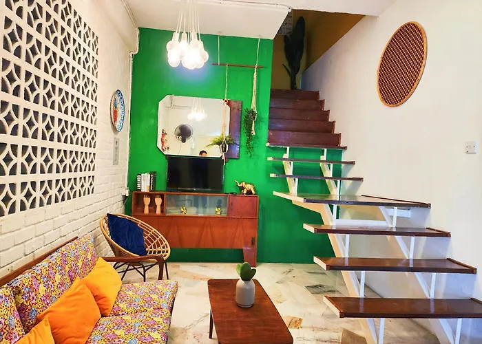 Ipoh Station 18, Depan Aeon Ada Rainforest Loft 11